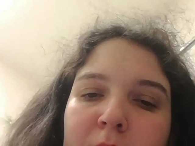 Oddajajo posnetke zaslona Mandarina69