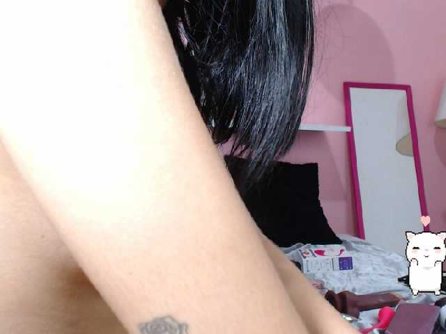 Oddajajo posnetke zaslona ManelykRous