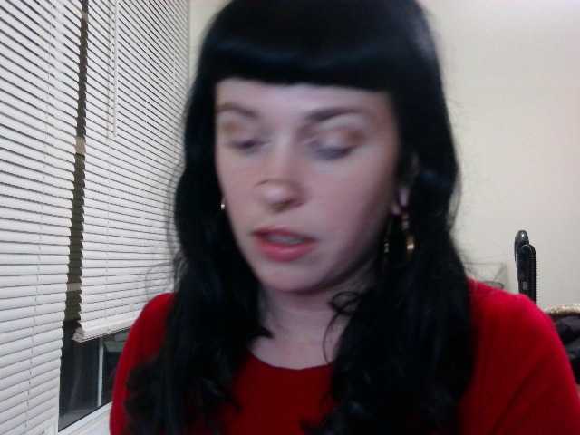 Oddajajo posnetke zaslona MarcelineGoddess