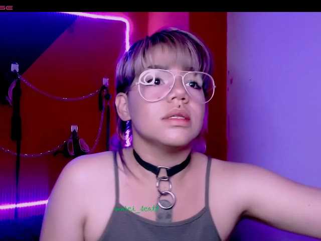 Oddajajo posnetke zaslona marciscott