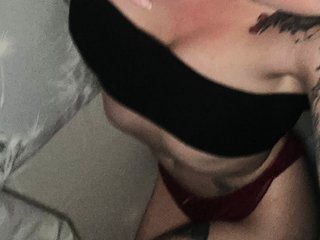 Erotični video klepet MargoWavexx