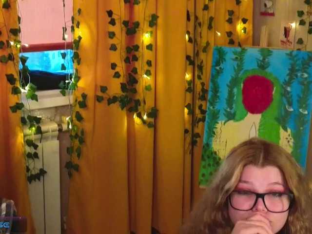 Oddajajo posnetke zaslona Marichloe1