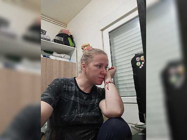 Oddajajo posnetke zaslona lorenarubia