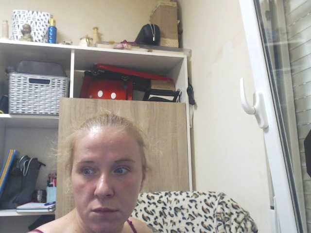 Oddajajo posnetke zaslona lorenarubia