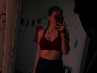 Erotični video klepet Marivellaa