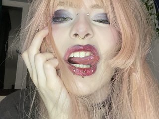 Erotični video klepet Markiss