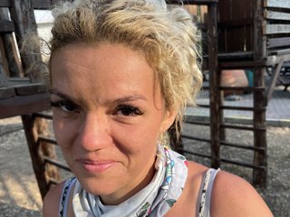 Erotični video klepet MarleenQueen