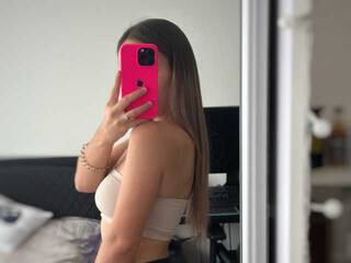 Erotični video klepet MissMiaX