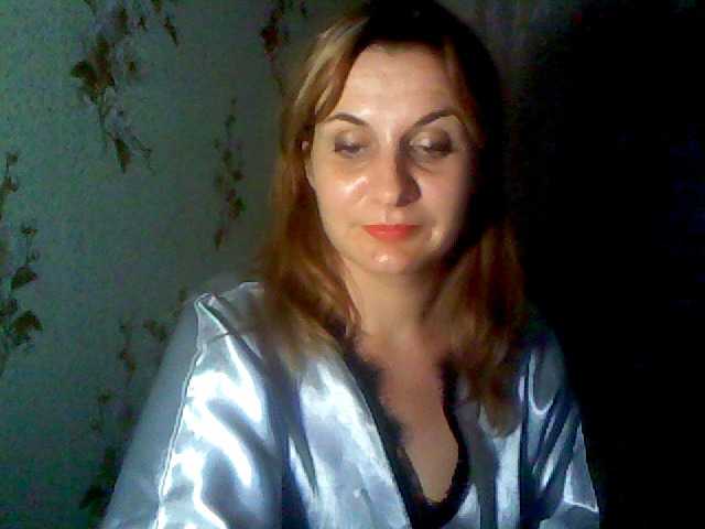 Oddajajo posnetke zaslona MarysQLove