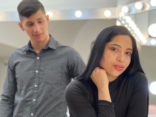 Erotični video klepet Max-and-Hanna