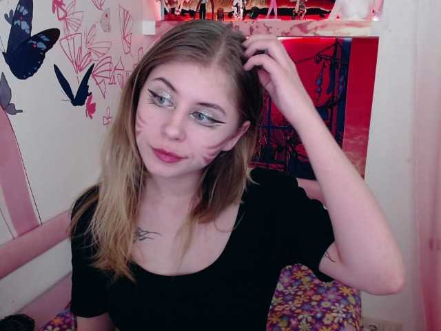 Oddajajo posnetke zaslona MayaFold