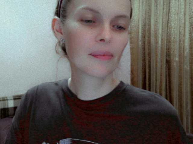Oddajajo posnetke zaslona _PokerFace_