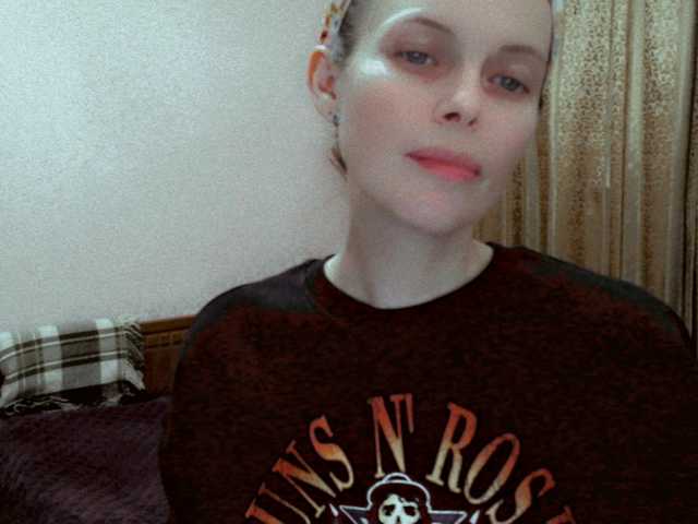 Oddajajo posnetke zaslona _PokerFace_