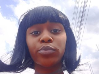 Erotični video klepet LAYLAAH