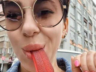 Erotični video klepet MelisDark