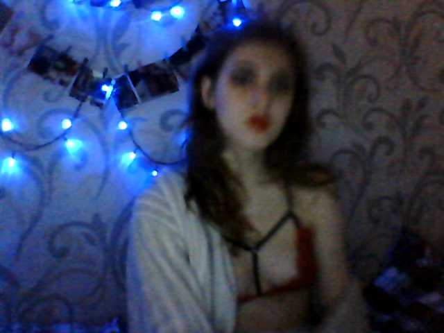 Oddajajo posnetke zaslona MelisaEvans