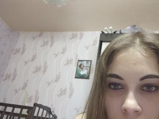 Oddajajo posnetke zaslona Miss-Mikki