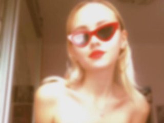 Erotični video klepet Mencia