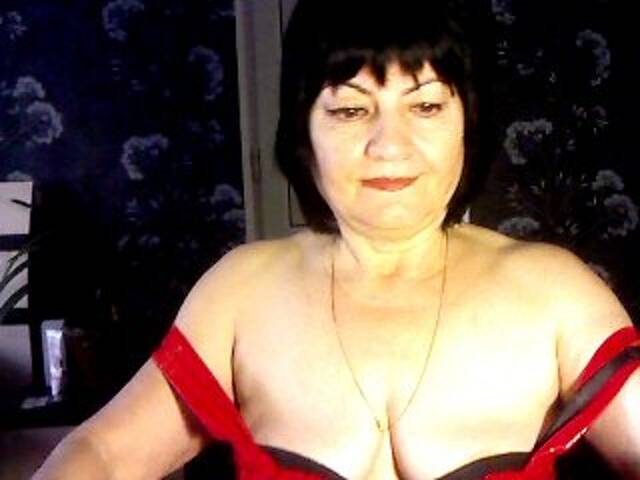 Oddajajo posnetke zaslona MERCYRU