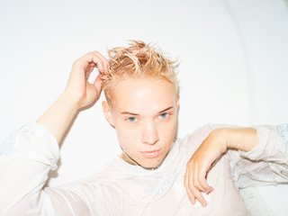 Erotični video klepet tezes