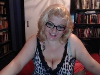 Erotični video klepet Merylinxxx