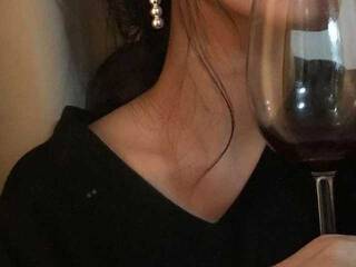 Erotični video klepet Mes-Fantaisies