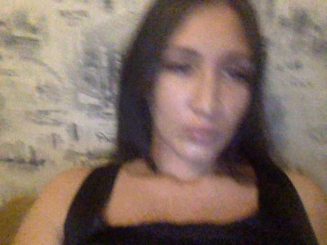 Oddajajo posnetke zaslona Messalinna1