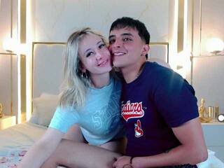 Erotični video klepet MIA-ANDBASTHIAN