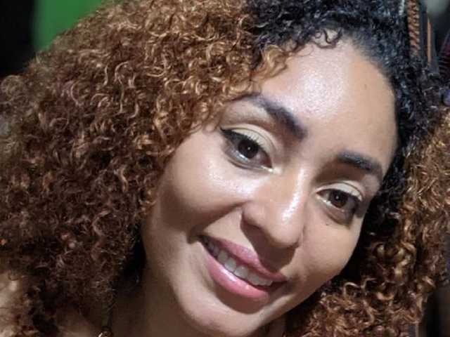 Fotografija profila MIA-CLARCK