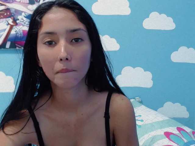 Oddajajo posnetke zaslona Mia-Cute-