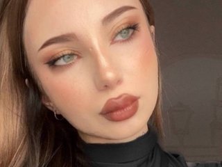 Erotični video klepet Mia-Luv