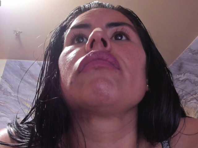 Oddajajo posnetke zaslona michel-ramirez