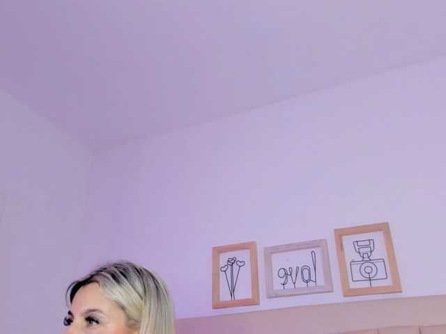 Oddajajo posnetke zaslona michellEevans