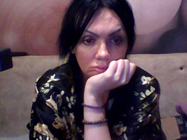 Oddajajo posnetke zaslona MichelleNiks