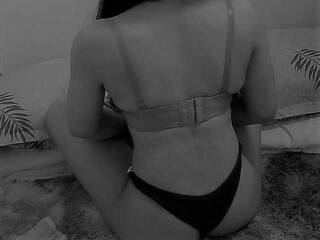 Erotični video klepet MichieMich