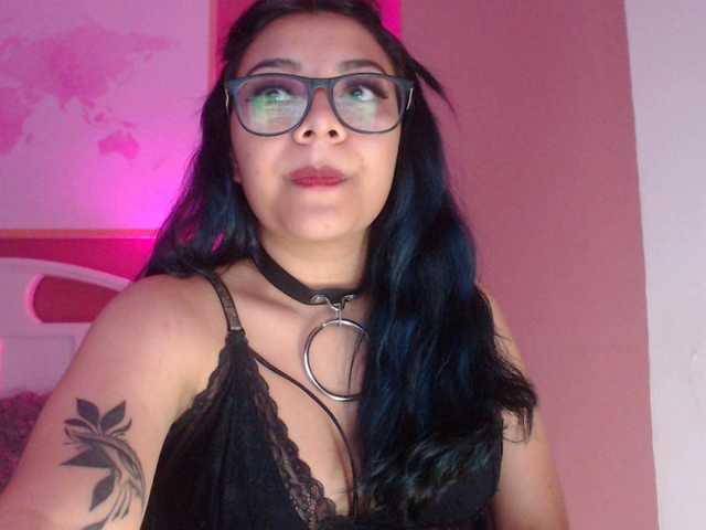 Fotografije MiissMegan Orgasms at the click of a button! CONTROL ME 100tk for 20 sec♥ PUSSY PLAY at every goal//sqirt every 5 goals!!buy my snap and i gave u 2 super hot vi #pussy $#lovense #squirt #sado