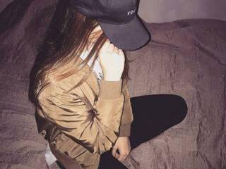 Erotični video klepet mikascharm