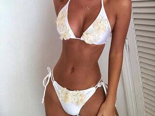 Erotični video klepet milaa-lavaa