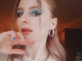 Erotični video klepet Milaai