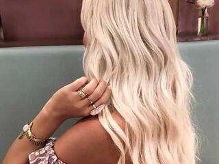 Erotični video klepet MI-GA