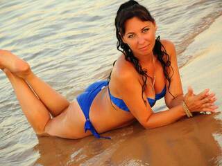 Erotični video klepet MilaMilfa