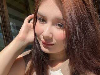 Erotični video klepet Milana-Lavv