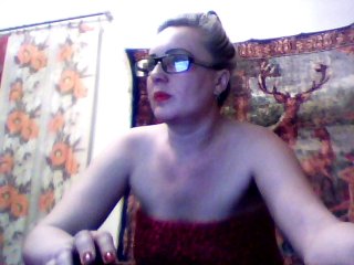 Oddajajo posnetke zaslona milasexy18
