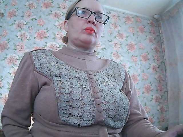 Oddajajo posnetke zaslona milasexy18