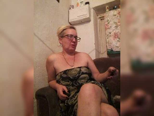 Oddajajo posnetke zaslona milasexy18