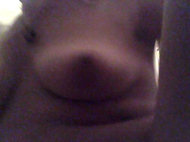 Oddajajo posnetke zaslona milasexy18