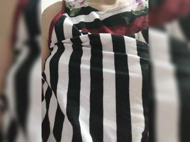 Oddajajo posnetke zaslona milenaass