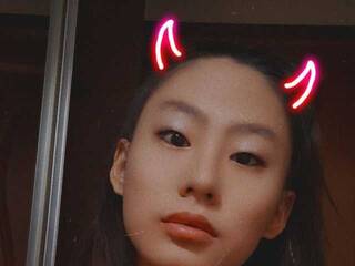 Erotični video klepet MilenaMiller