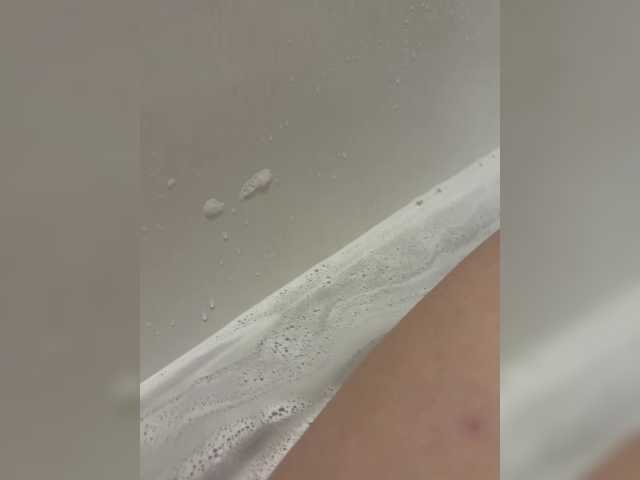Oddajajo posnetke zaslona Milenkissss