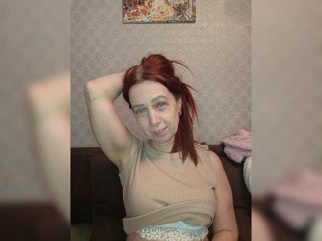 Oddajajo posnetke zaslona MILA_MILFAS